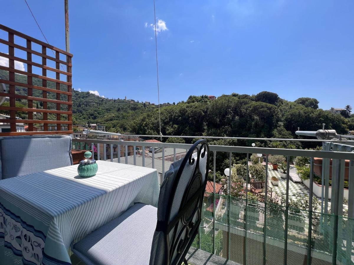 Val Di Sole 19-Iii Piano- Vista Mare- Vista Collina-Wifi 100Mg-Aria Condizionata In Tutte Le Stanze -L'Appartamento E' Stato Completamente Rinnovato Nel 2023 Rapallo Exterior photo